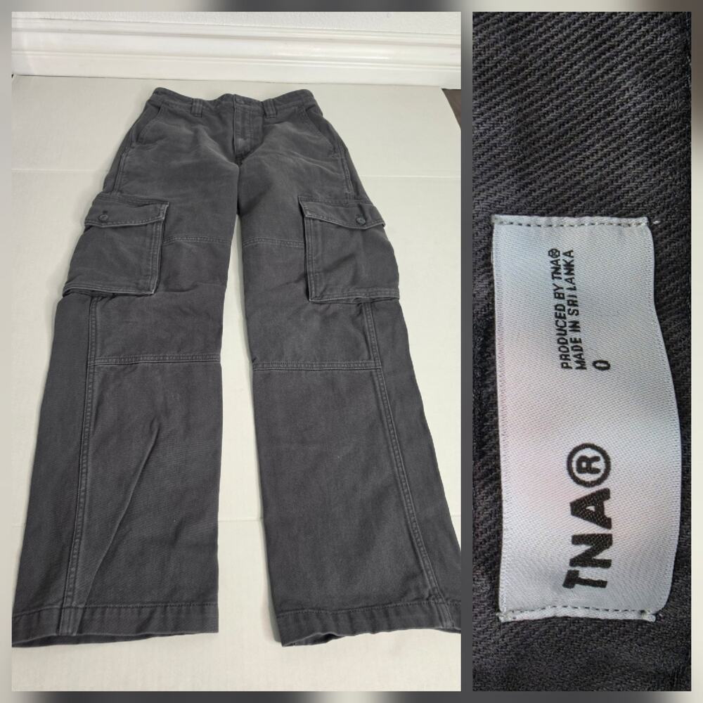 Aritzia TNA Cargo Pants SZ 0 Straight High Rise Gray Utility Granola Gorpcore
